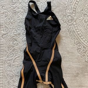 Adidas size 22 tech suit